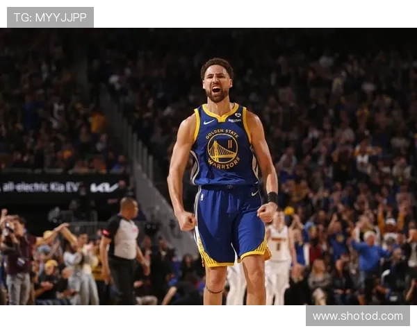 克莱·汤普森挡拆造险提升三分命中率拉开勇士进攻空间