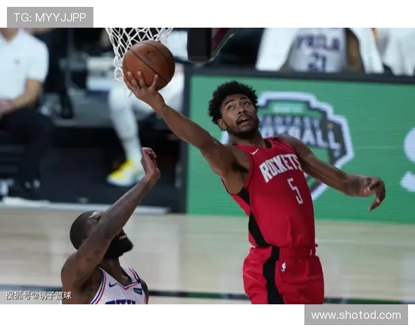 AC米兰阵容焕新背后稳定性危机显现，年轻化策略对赛季走势形成制约