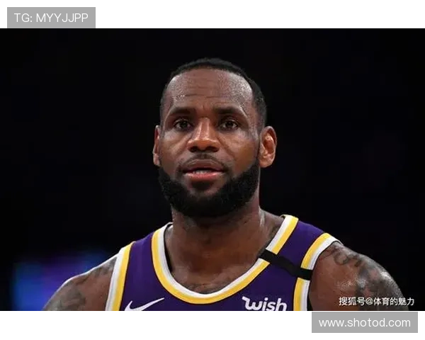 米切尔·罗宾逊防守封锁力提升 内线篮板对比显著优势